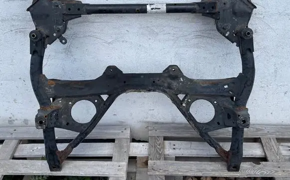 Volvo C30 Engine mounting bracket KWSP13