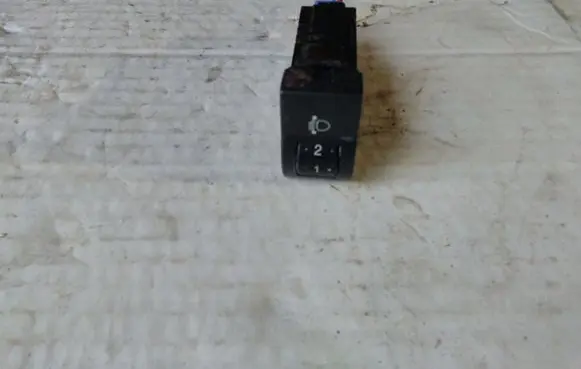 Mazda 3 I Headlight level height control switch BP4K666F0 04057810