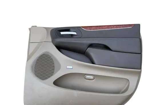 Chrysler Town & Country V Front door card panel trim