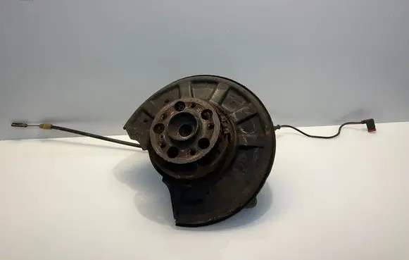 Mercedes-Benz E W212 Rear wheel hub