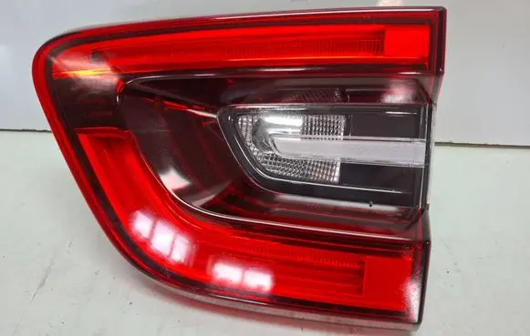 Renault Kadjar Tailgate rear/tail lights S27612928 90061333
