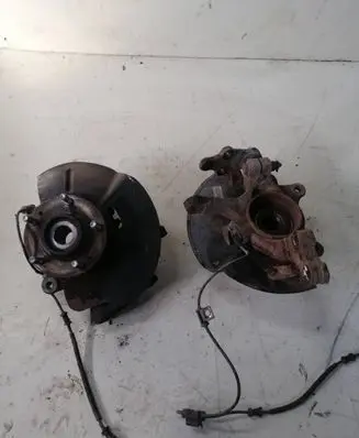 KIA Sportage Front wheel hub spindle knuckle