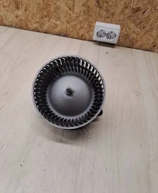 Mazda 2 Heater fan/blower GJ8AA02