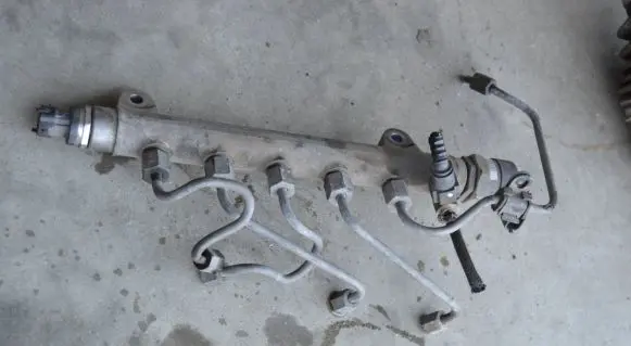 KIA Ceed Fuel main line pipe 0445214111 007641L2