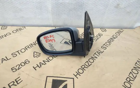 Hyundai i10 Front door electric wing mirror E4022717 50051001