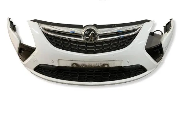 Opel Zafira C Front bumper 