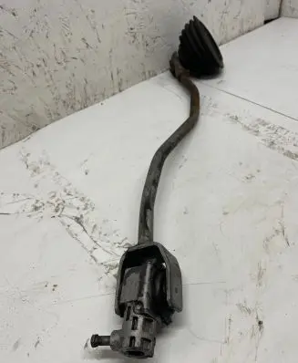 Audi Coupe Gear shift rod 893711615 893711159B