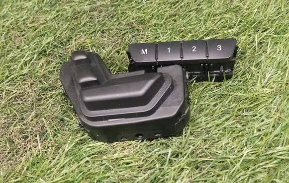Seat control switch