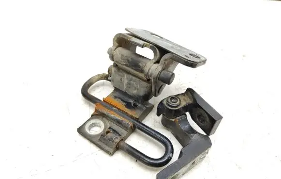Front door hinge set
