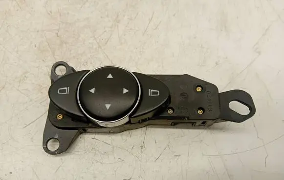 Mercedes-Benz E W211 Wing mirror switch 2118208310 03211010
