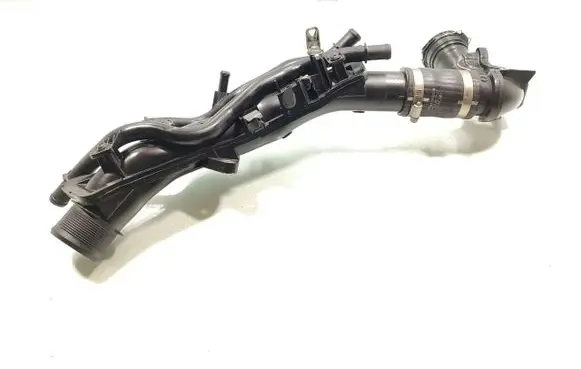 Toyota Avensis T270 Intercooler hose/pipe 17361-0X010 17275-0X011
