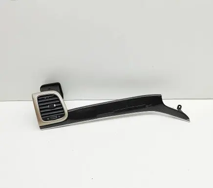 Jeep Grand Cherokee (WK) Dashboard air vent grill cover trim 5QX71AAAAA 1UE22LS5AB
