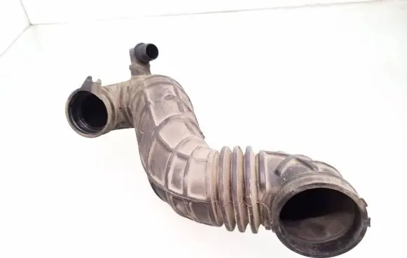 Air intake hose/pipe