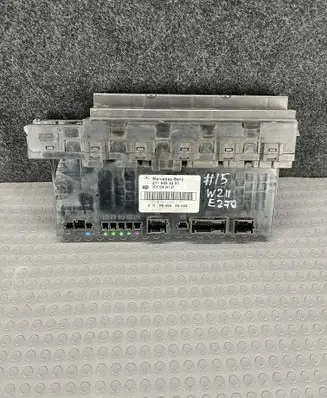 Mercedes-Benz E W211 Fuse module A2115455301 2115455301