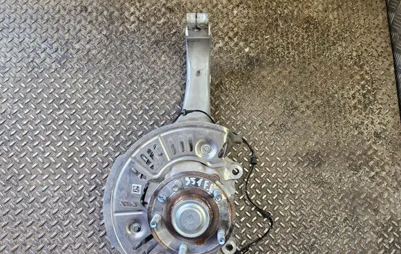 Dodge Charger Front wheel hub P68591313AC 68591313AC 68584889AA