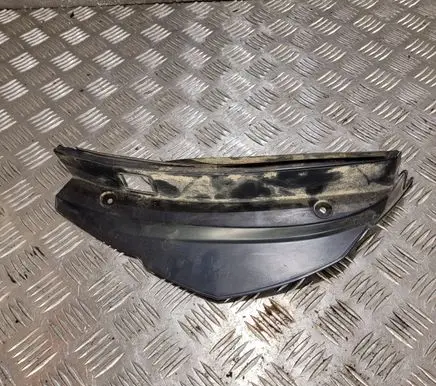 Subaru Legacy Rear/tail light trim molding 42220792