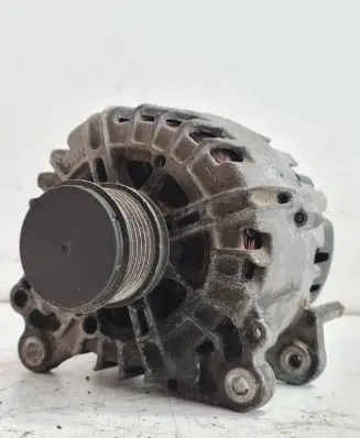 Volkswagen Golf VI Generator/alternator 03L903023F 2607703A 409013483