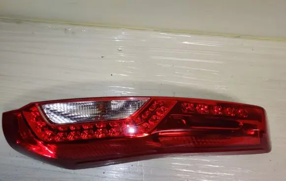 Nissan X-Trail T31 Rear/tail lights 22023308