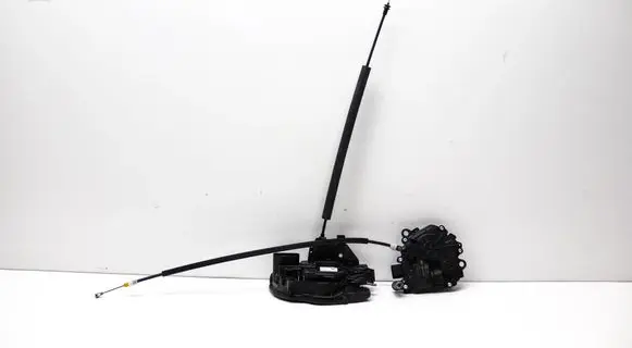 Land Rover Range Rover Sport L461 Front door lock N9X2203A28JB