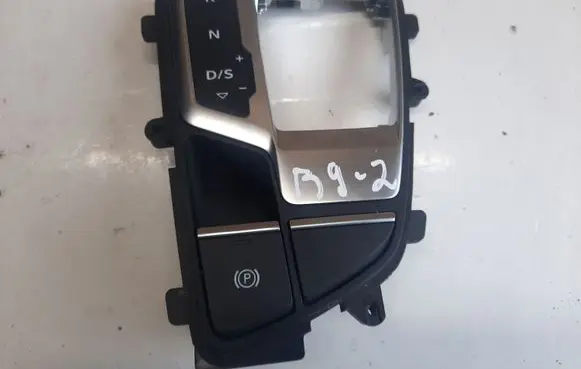 Audi A4 S4 B9 Gear shifter surround trim plastic 8W1713111C