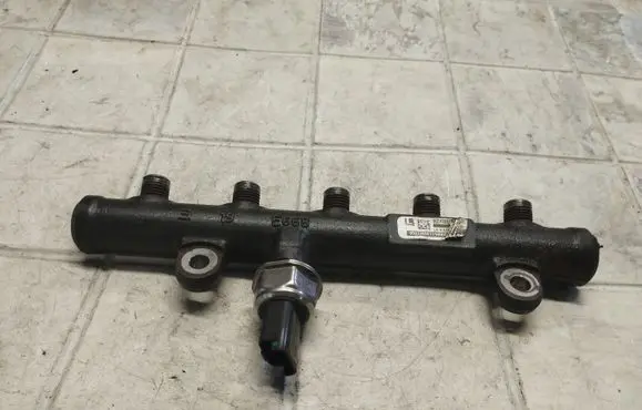 Ford Mondeo MK IV Fuel main line pipe 9654726280 05077056111050242953