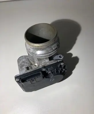 Volvo XC60 Throttle valve 31293736 78HL132510030AAA