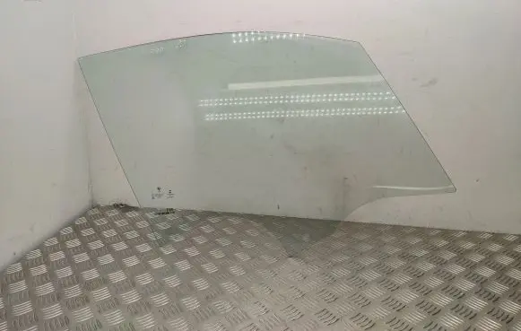 BMW 2 F45 Front door window glass four-door 43R001735