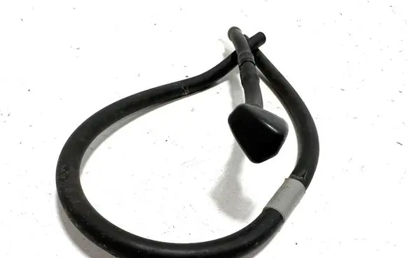 Suzuki Vitara (LY) Windshield washer spray nozzle 