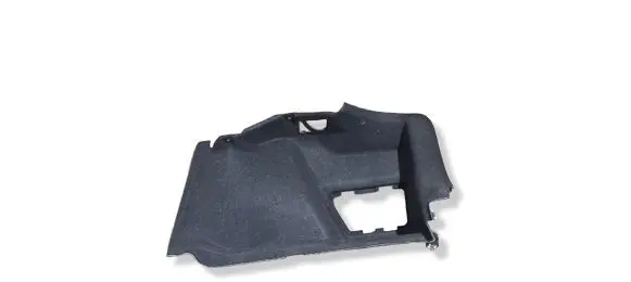 BMW 2 G42 Tailgate trim 18282710
