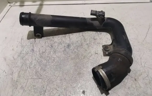 Dodge Journey Intercooler hose/pipe 04891861AB