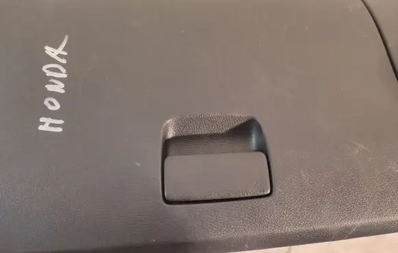 Honda HR-V Glove box C2315111100
