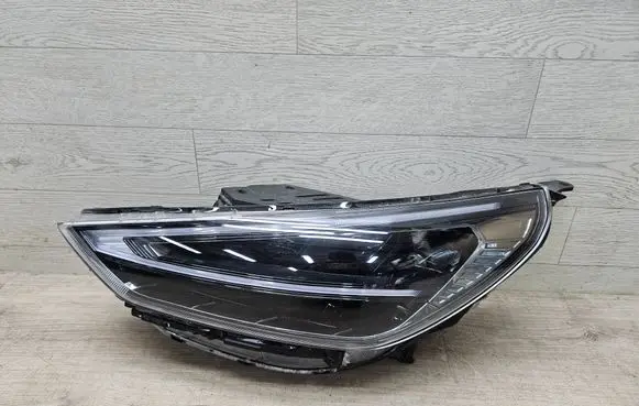 Hyundai i30 Headlight/headlamp 92101G4600