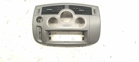 Renault Scenic II - Grand scenic II Dash center air vent grill 8200140713 8200140720 8200233723