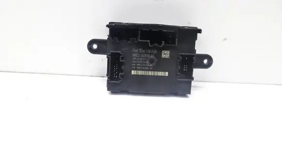 Land Rover Range Rover Sport L461 Door control unit/module M8E214D618AC