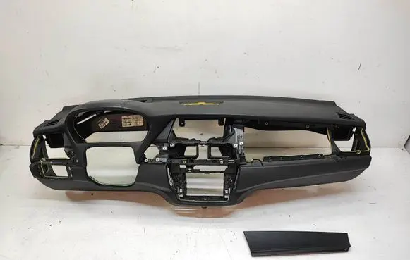 BMW X6 E71 Dashboard 70W1011