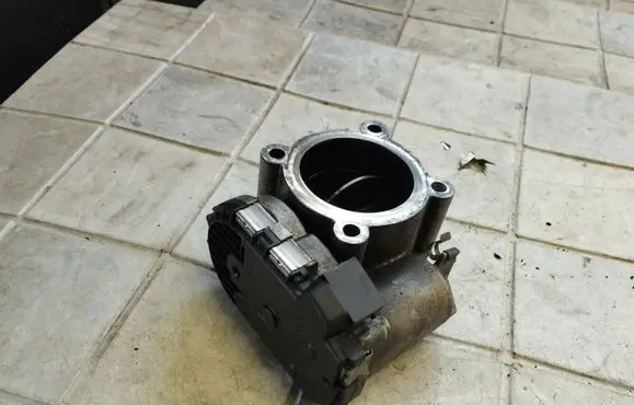 Mercedes-Benz S W221 Throttle valve A6420900270