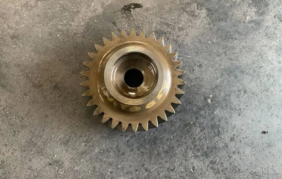Mercedes-Benz Vito Viano W639 Crankshaft gear A6510340612