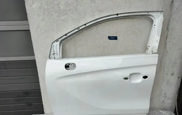 Opel Crossland X Front door 13467545