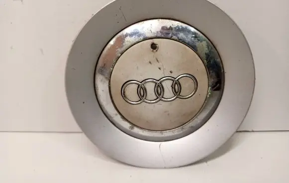 Audi A6 S6 C6 4F Original wheel cap 4F0601165