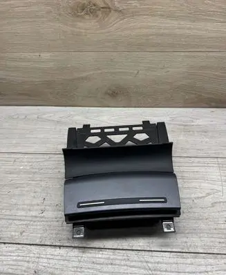 Audi A3 S3 A3 Sportback 8P Car ashtray 8P0857951 81024