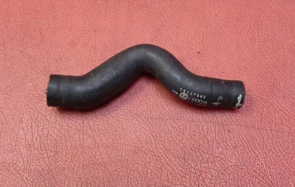 Volkswagen Golf VII Engine coolant pipe/hose 5Q0122058G