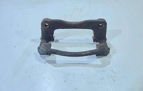 Toyota Auris E180 Front Brake Caliper Pad/Carrier 701446AD