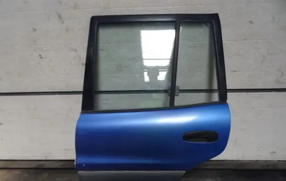 Toyota RAV 4 (XA10) Rear door