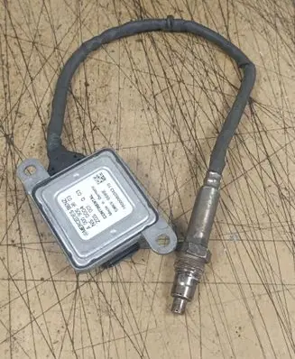 Mercedes-Benz C W205 Lambda probe sensor A0009059603
