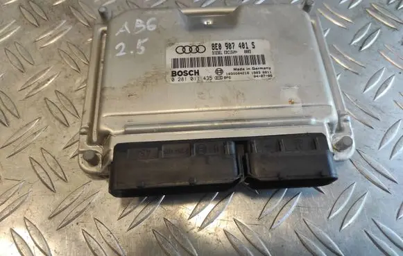 Audi A4 S4 B6 8E 8H Engine control unit/module 8E0907401S 1039S04218 0281011435