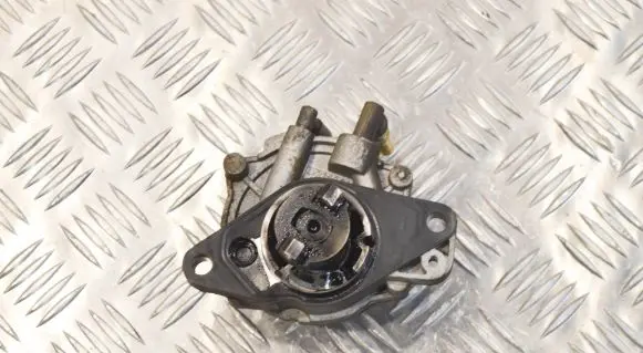 Opel Astra H Vacuum pump 14458559