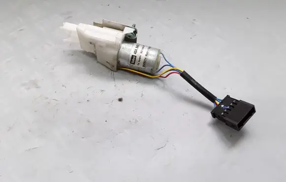 Audi A8 S8 D3 4E Seat adjustment motor 404840 602044200 050922A