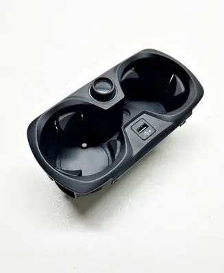 BMW 3 G20 G21 Cup holder 83328001 23072019 6809303