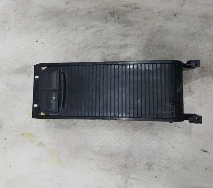 Ford Kuga I Glove box central console VP7M5XR13560 VP7M5XW13560EE3YYW
