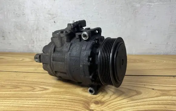 Audi Q7 4L Air conditioning (A/C) compressor (pump) 7L6820803K 7SEU17C 71909080